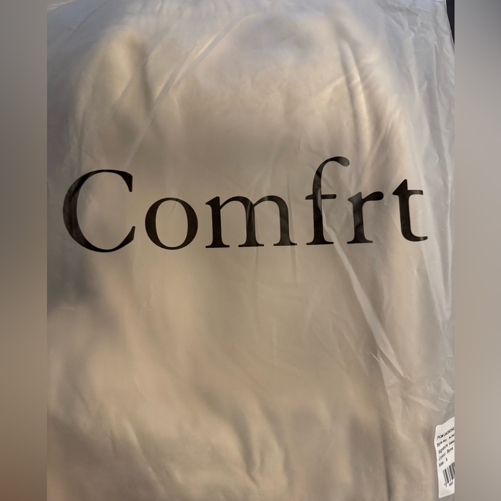 Comfrt Signature Sweatpants in Bone - Size Small - New in Bag - Picture 3 of 3